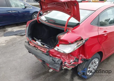 2015 Hyundai Accent Gls z USA, uszkodzony, nr VIN KMHCT4AE5FU905921